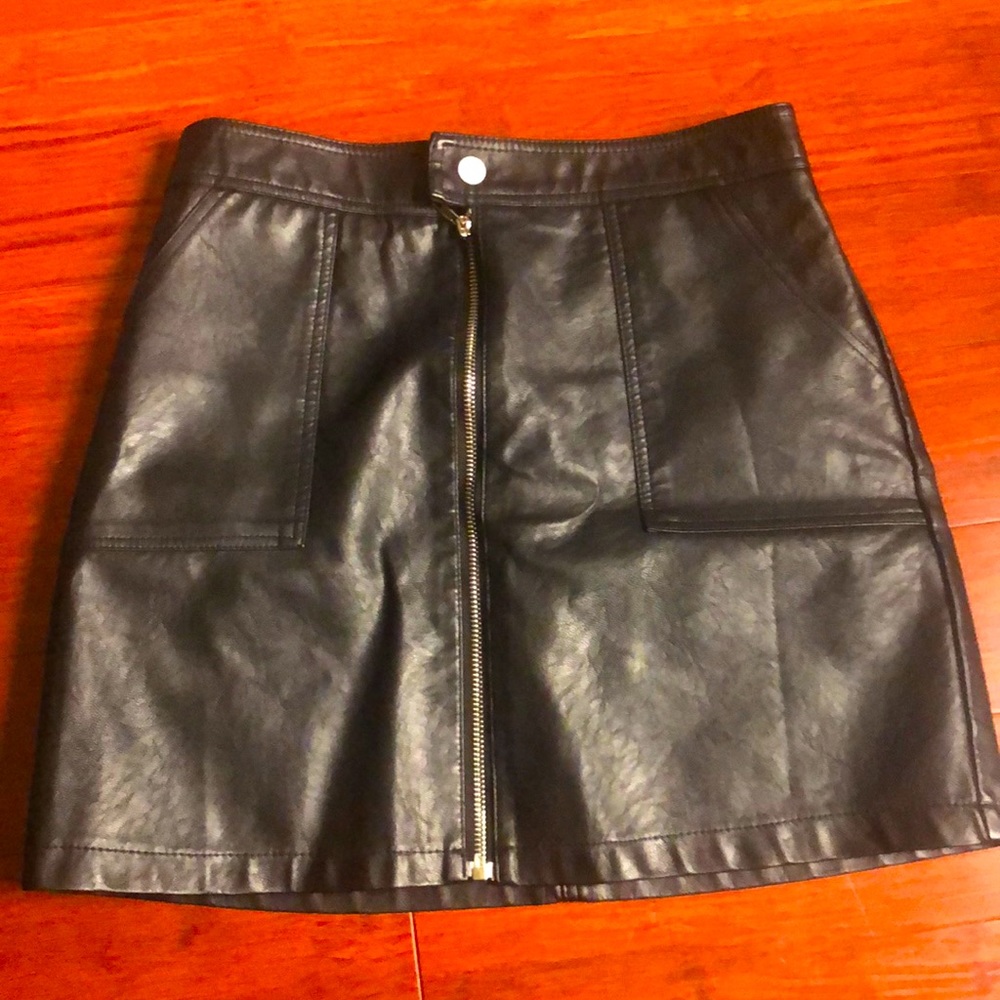 Leather skirt